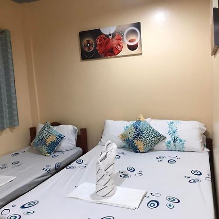 Dreamstay Hostel Moalboal Bagian luar foto