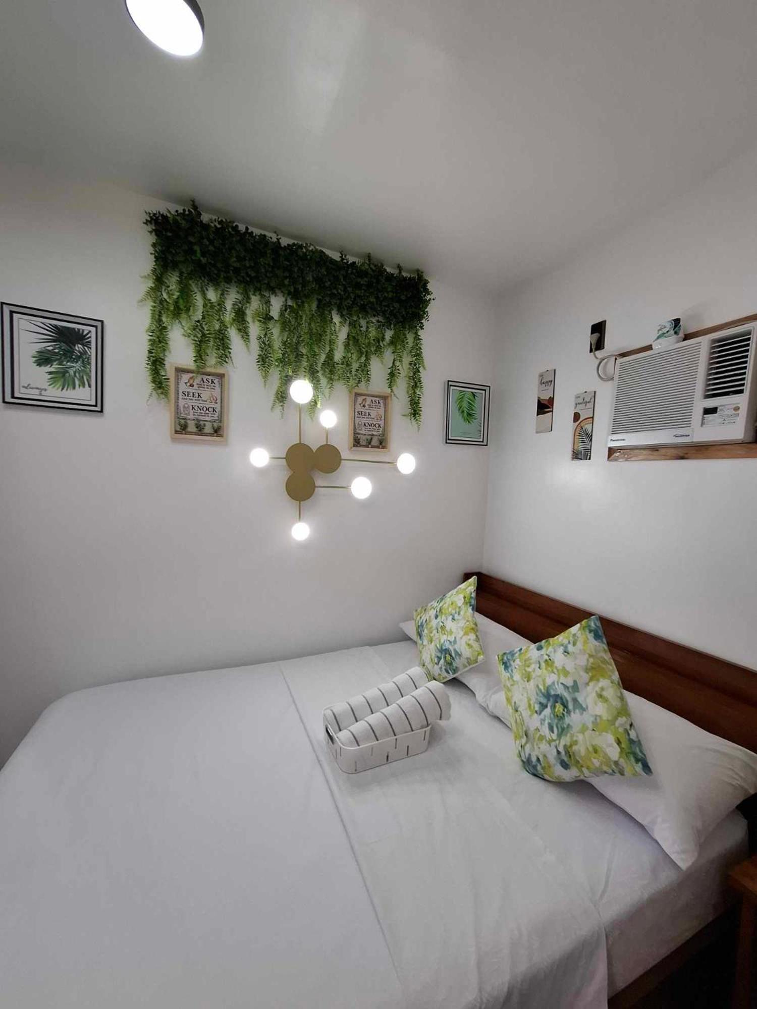 Dreamstay Hostel Moalboal Bagian luar foto